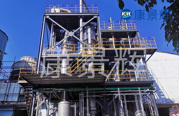 三效蒸發(fā)器定制采購(gòu)合同中，會(huì)約定付款比例、周期、生產(chǎn)周期、安裝調(diào)試周期、以及售后服務(wù)保障等。